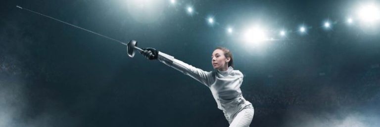 As Cenas de Esgrima Mais Icônicas do Cinema: O que Elas Acertam e Erram